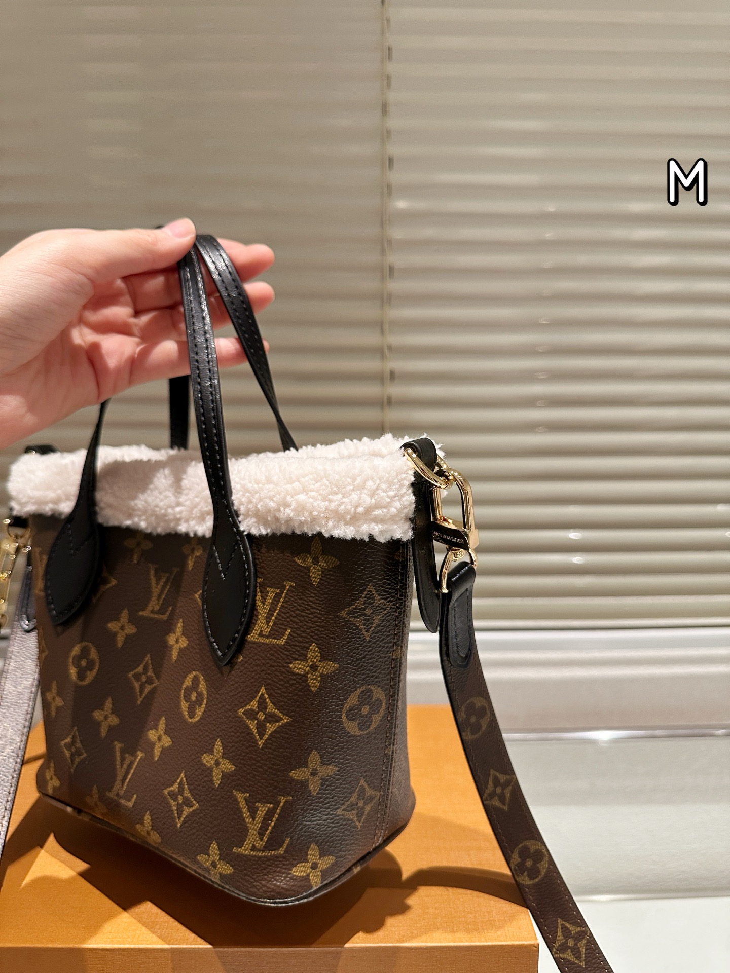 LVネヴァーフル BB ミニニューモデル、高級感が滲み出る逸品がついに登場です！