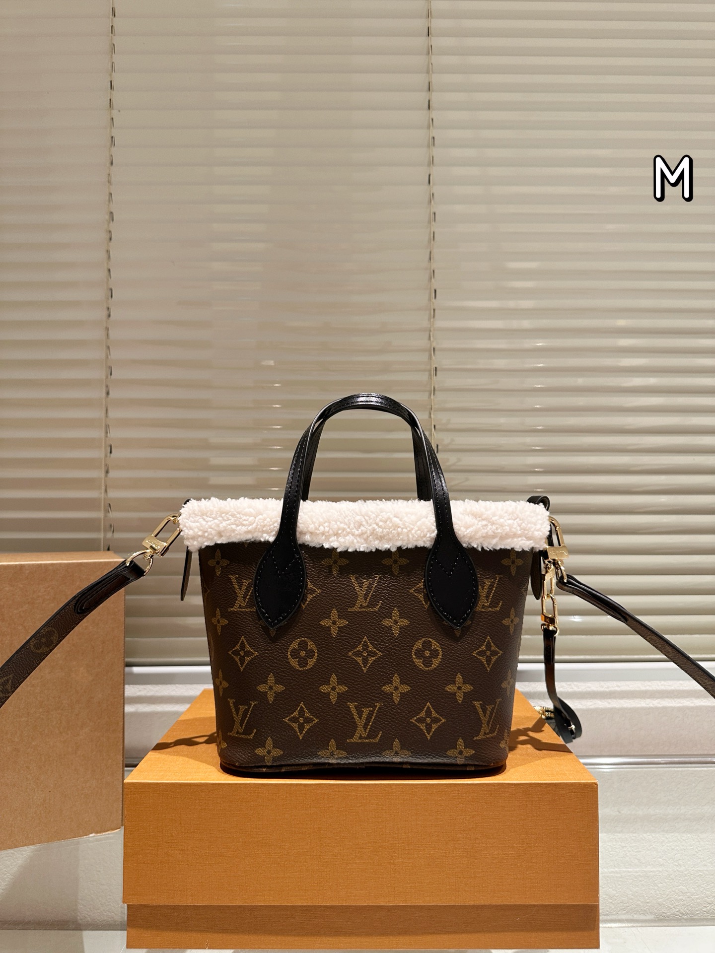 LVネヴァーフル BB ミニニューモデル、高級感が滲み出る逸品がついに登場です！