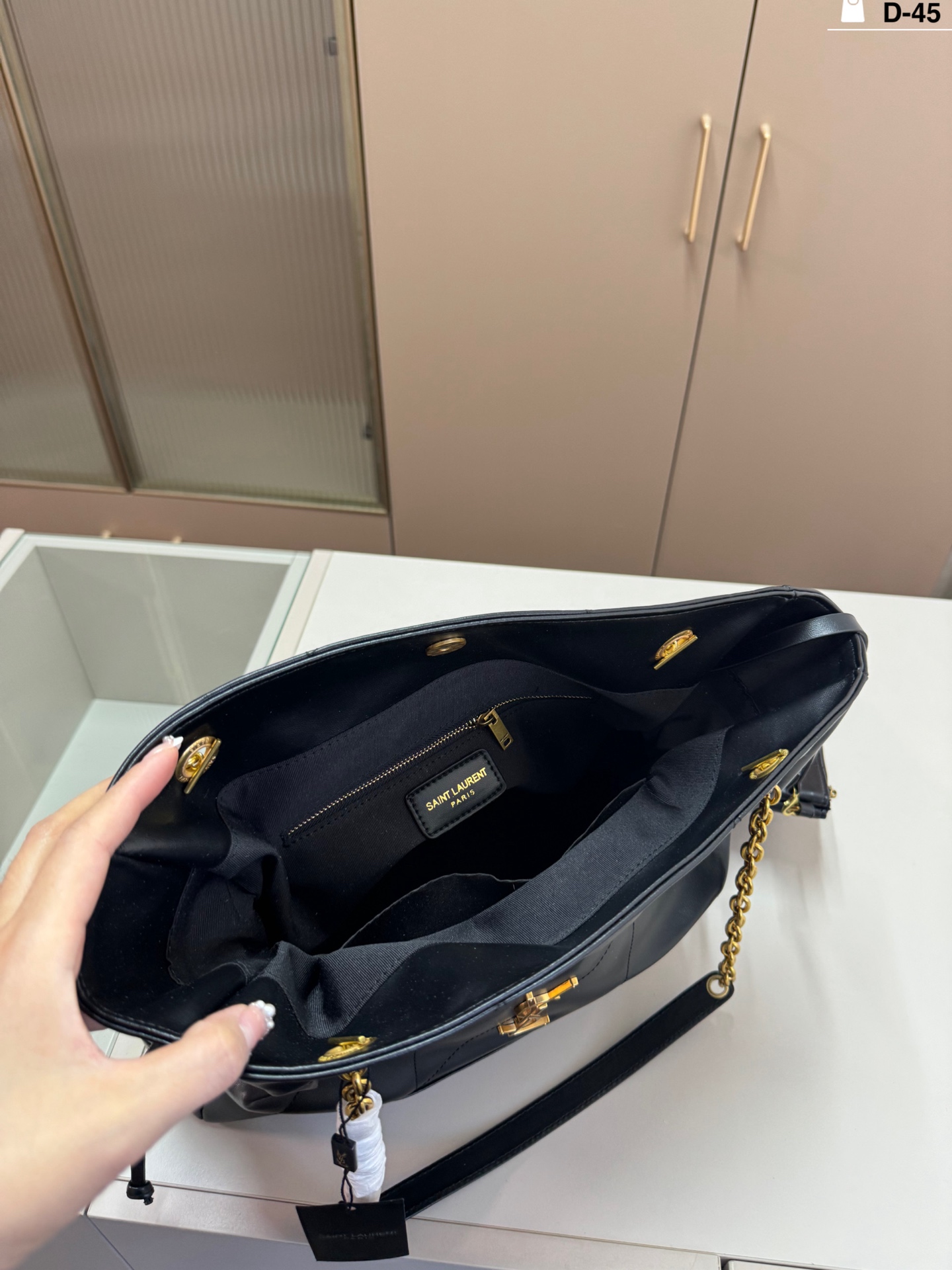 YSL トートバッグ、通勤族必携の超強力アイテムで心が躍る！🔥