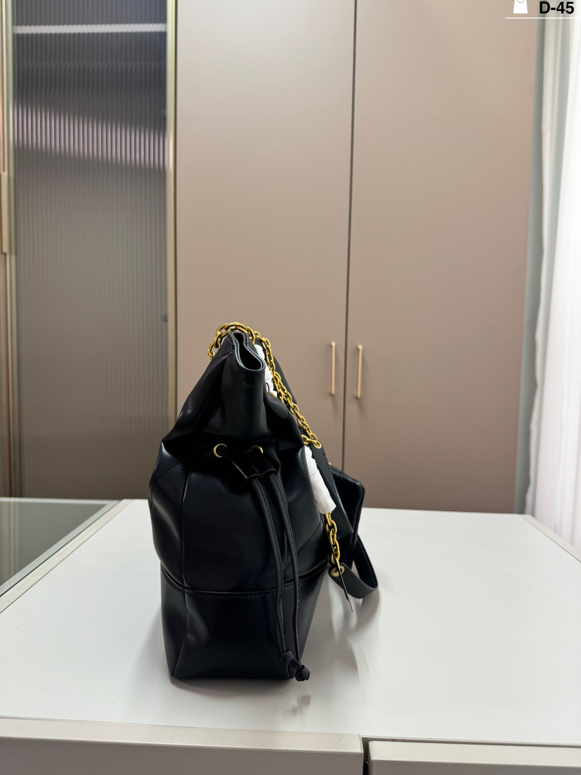 YSL トートバッグ、通勤族必携の超強力アイテムで心が躍る！🔥