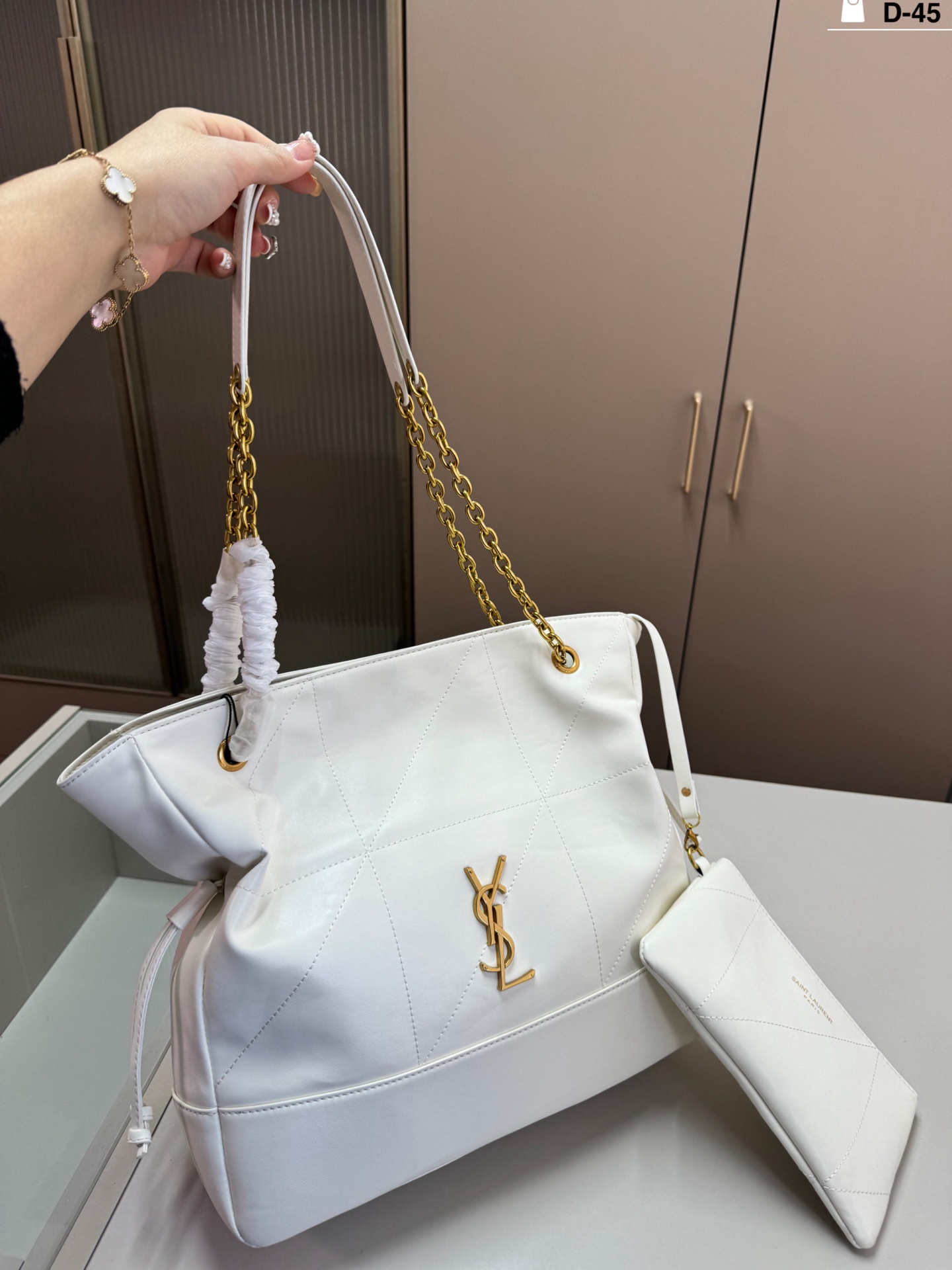 YSL トートバッグ、通勤族必携の超強力アイテムで心が躍る！🔥