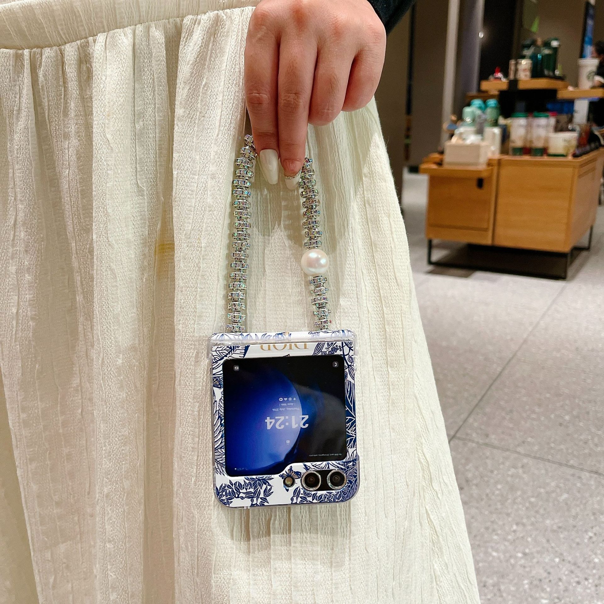 สำหรับ Samsung Z Flip5/4/3 การออกแบบแฟชั่นโซ่โทรศัพท์กรณี