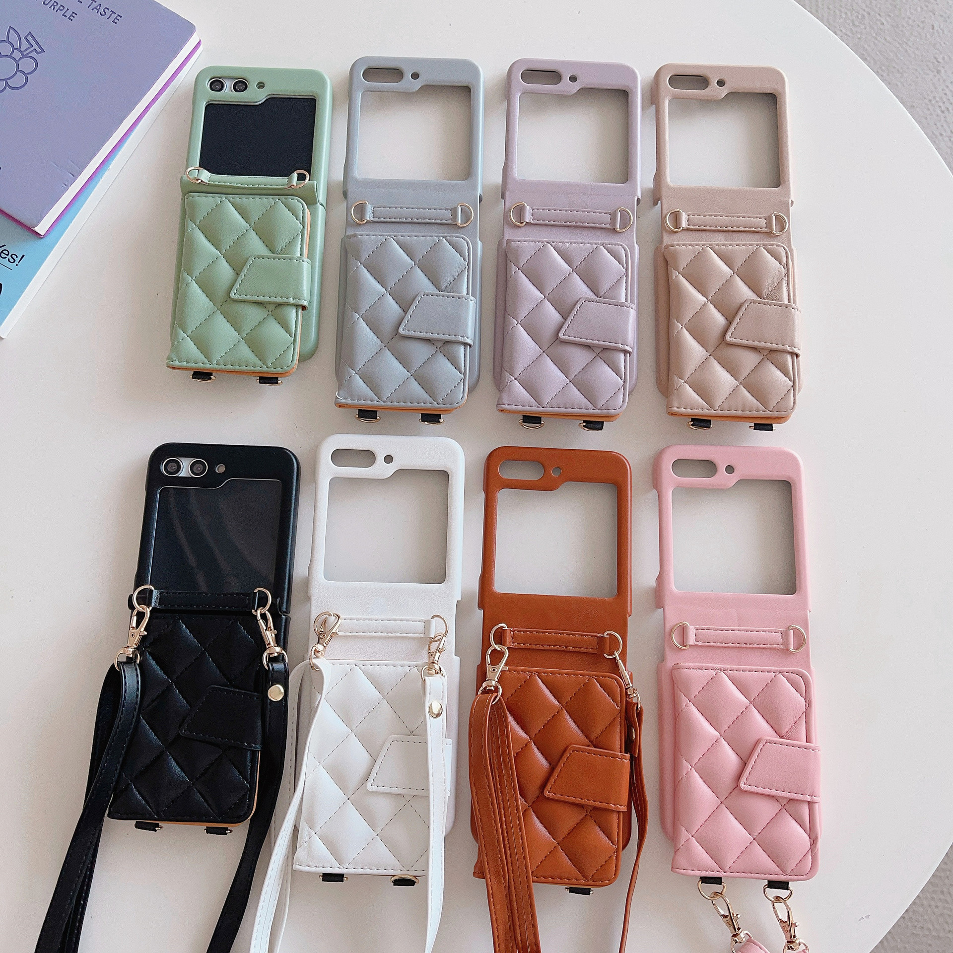 สำหรับ Samsung Z Flip5/4/3 ขนาดเล็ก Xiangfeng Lingge แฟชั่นกระเป๋าสะพายข้างพับได้กรณีป้องกันโทรศัพท์