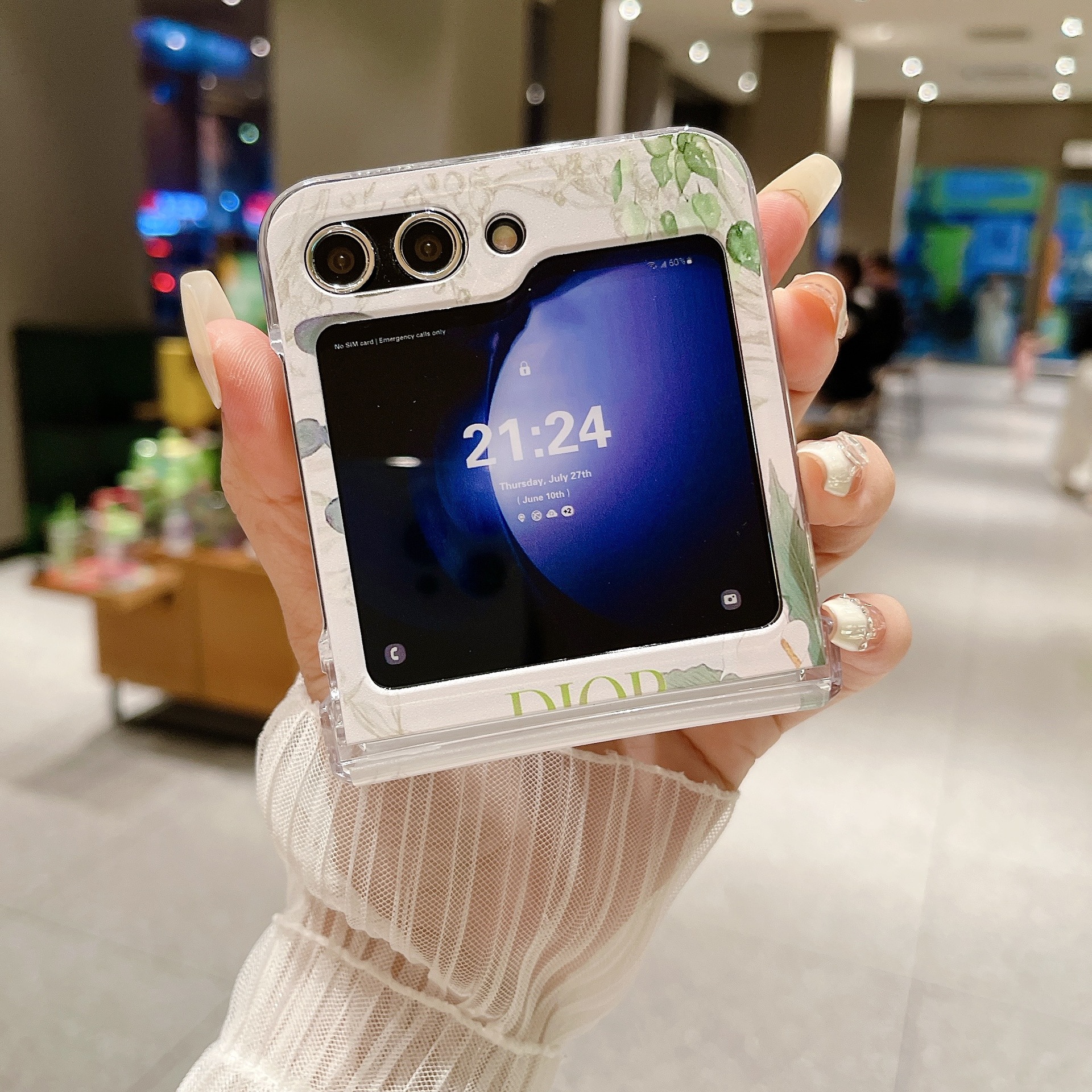 สำหรับ Samsung Z Flip5/4/3 การออกแบบแฟชั่นโซ่โทรศัพท์กรณี