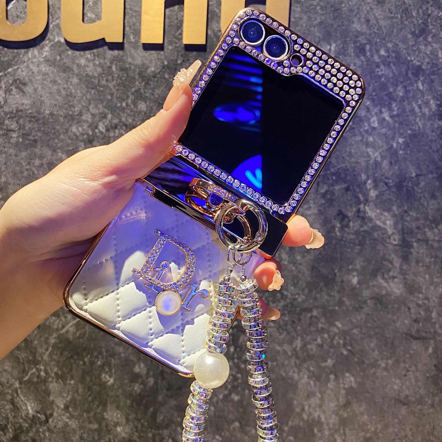 適用於三星Z Flip6/5/4/3新款菱紋小香風鑲磚高級感聯名手機殼