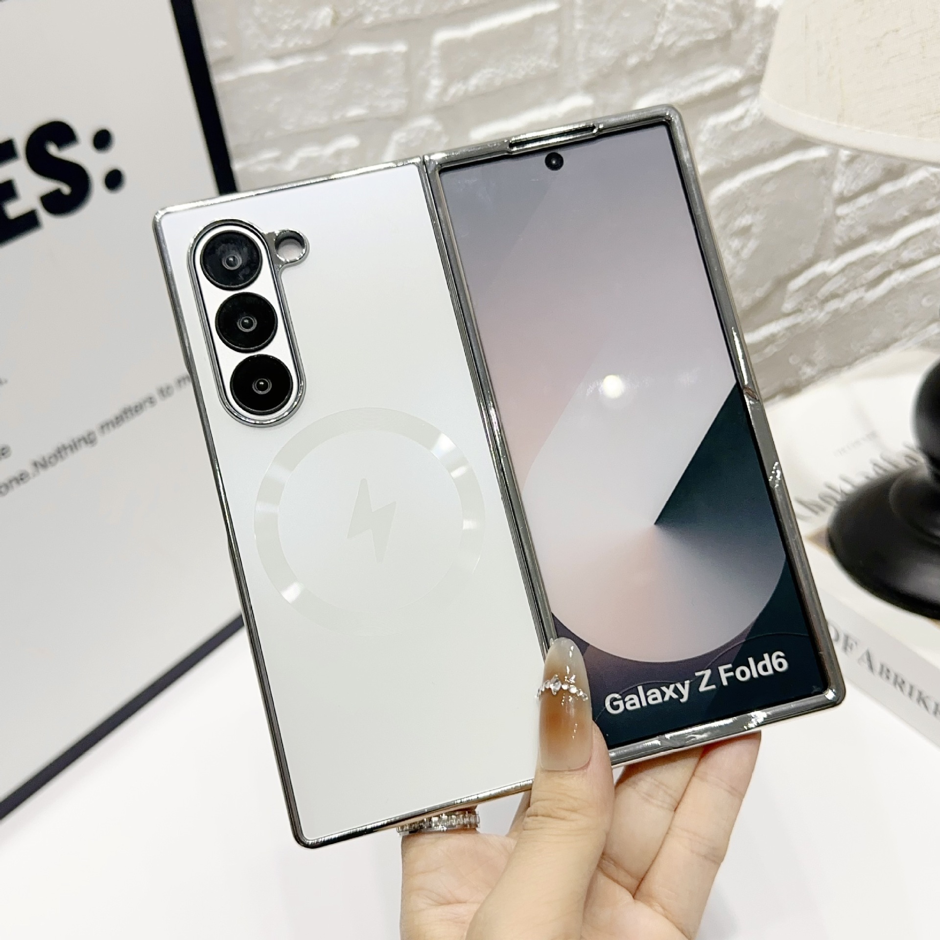 適用於三星Z Fold6/5/4/3電鍍磁吸亮膜保護殼