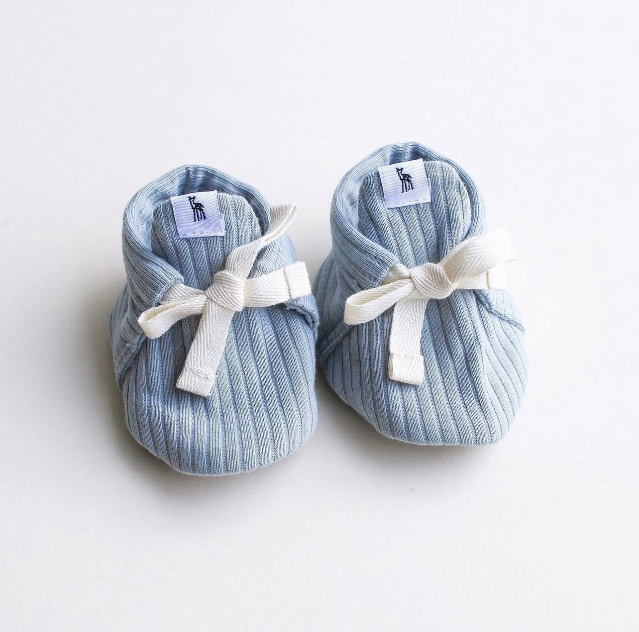 Ribbed Baby Booties in Powder Blue (Lace)