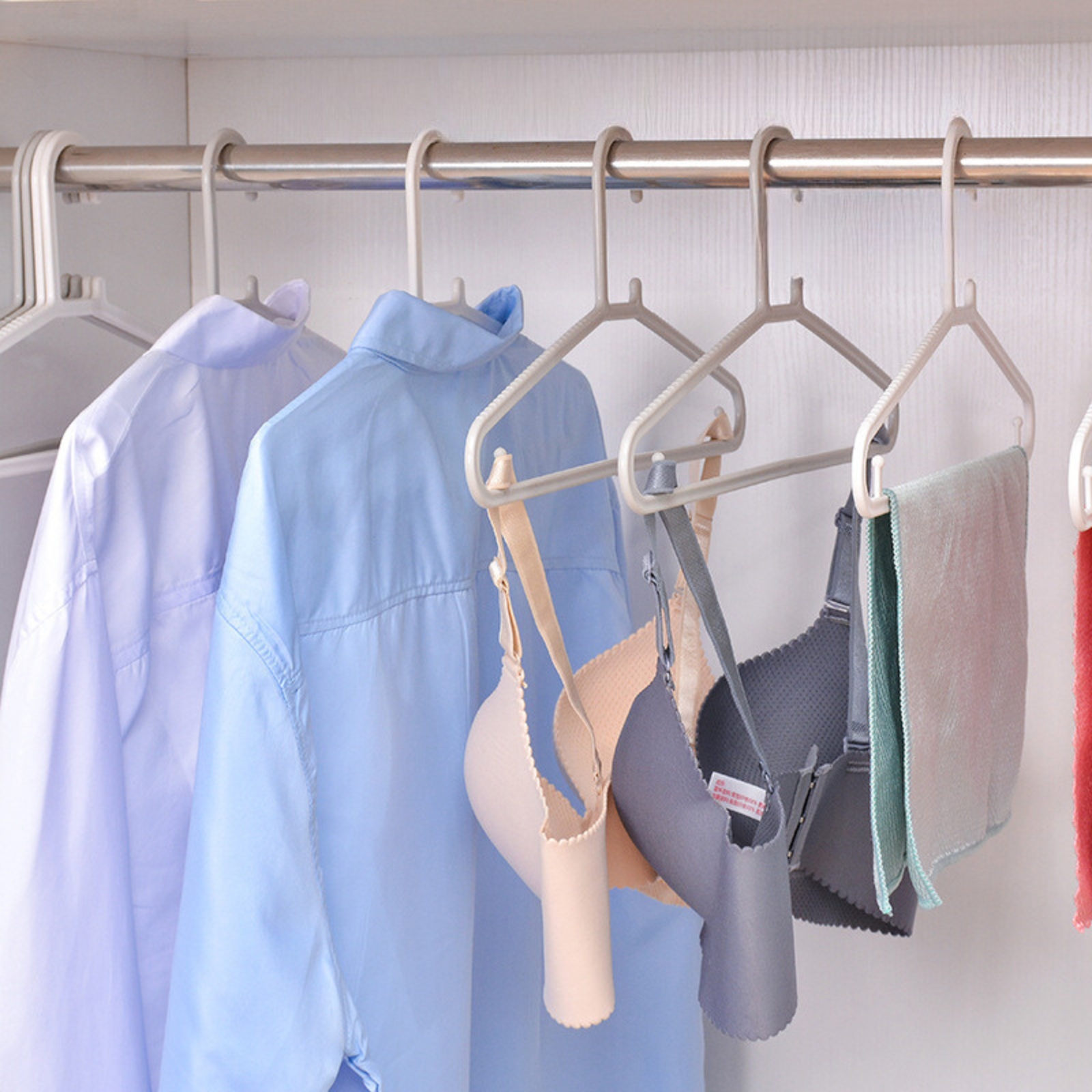 KJB Weishi Plastic Anti-Slip Clothes Hangers 38.5cm 6-pc Pack