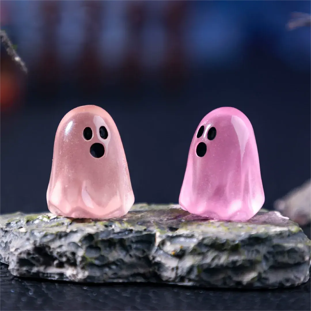 Glow-In-The-Dark Ghost Miniature Landscape Halloween Ornaments - soufeelmy