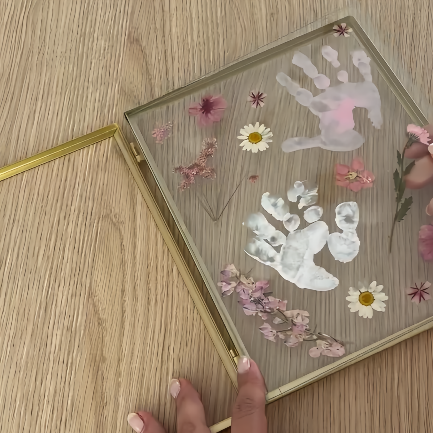 DIY Dried Flower Handprint Frame Material Pack Metal Frame Dried flower Ornaments Glass Plant Specimen Mother's Day Gifts - soufeelmy