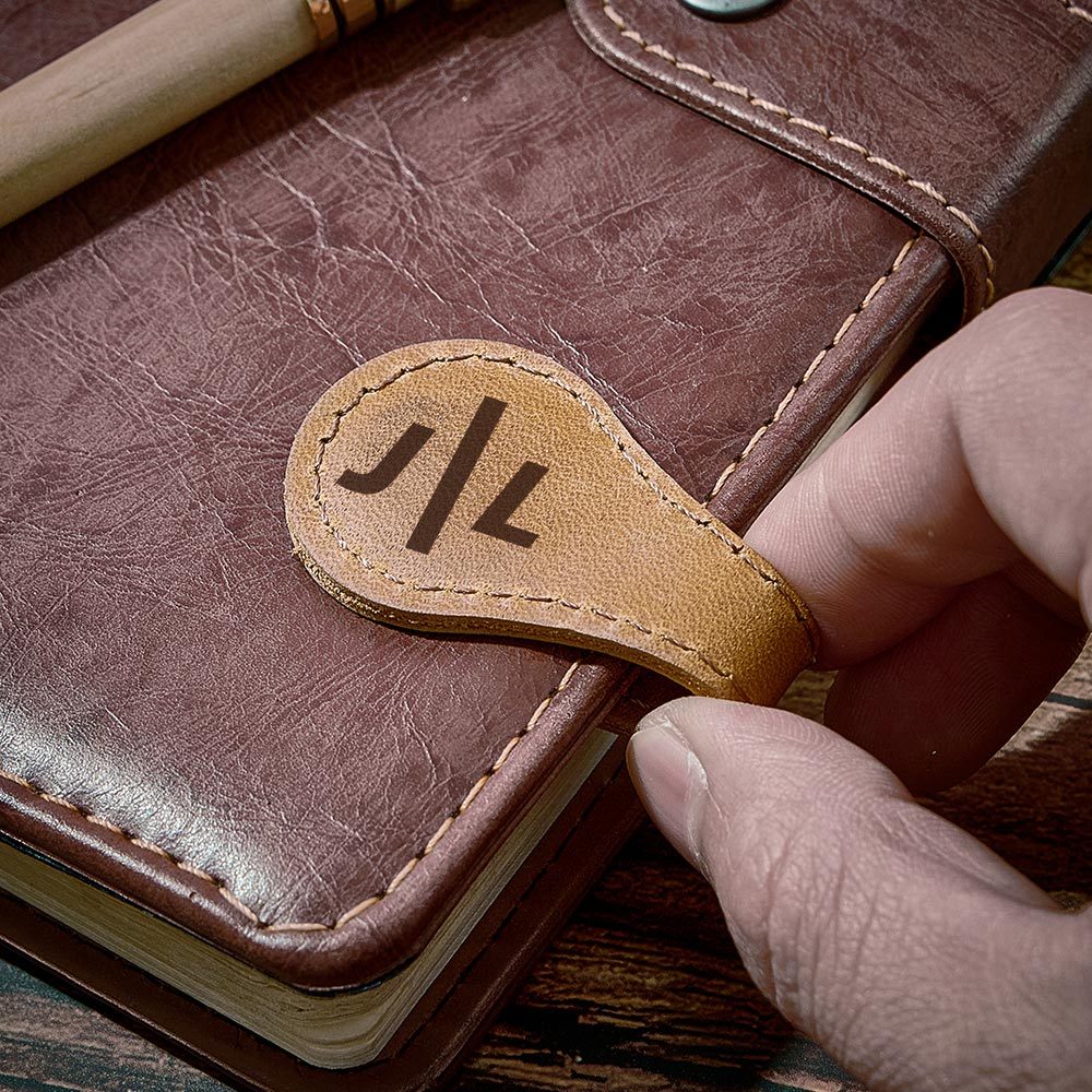Personalized Leather Bookmark Magnetic Bookmark Reader Gift for Her or Him - soufeelmy