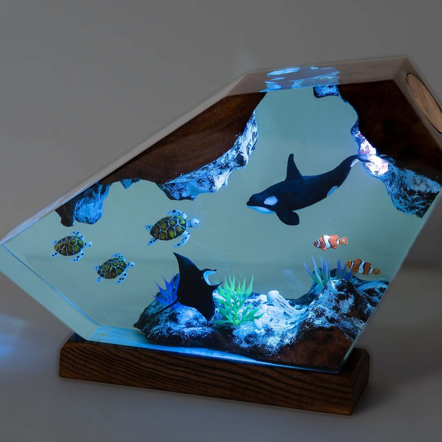 Art Resin Lamp Night Light Killer Whale and Sea Turtle Home Decor Gift Unique Birthday Gift Ideas - soufeelmy