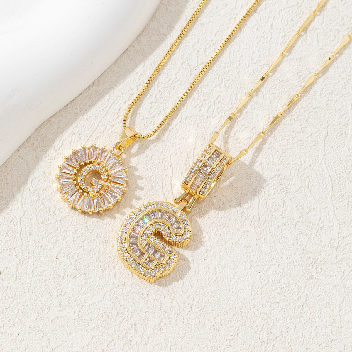 Letter Necklace 14k Gold Plated Bling Dainty Necklaces Trendy Chunky Custom Name Necklace Personalized Round Circle Pendant Zirconia Letters Name Crystal Jewelry Gifts for Women - soufeelmy