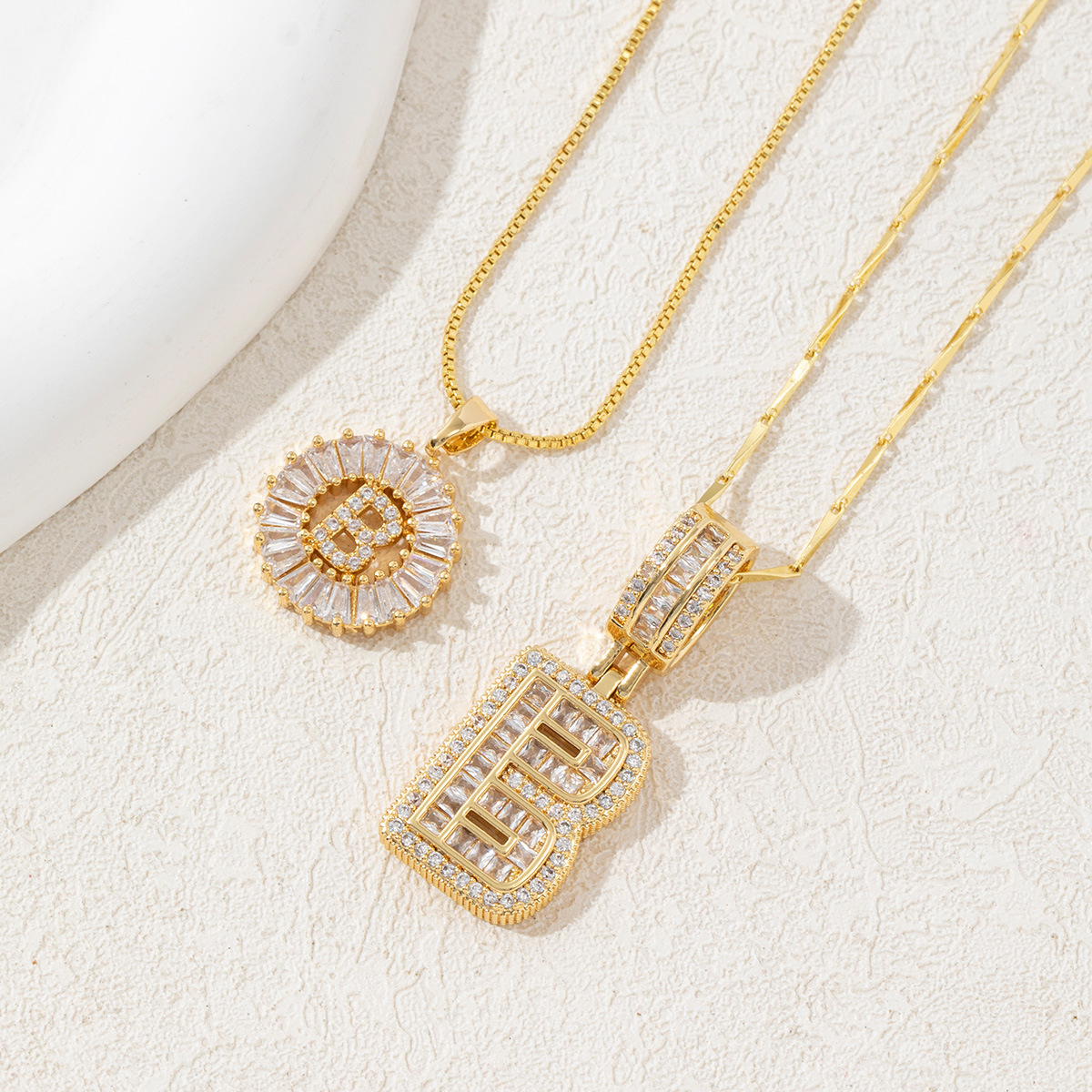 Letter Necklace 14k Gold Plated Bling Dainty Necklaces Trendy Chunky Custom Name Necklace Personalized Round Circle Pendant Zirconia Letters Name Crystal Jewelry Gifts for Women - soufeelmy
