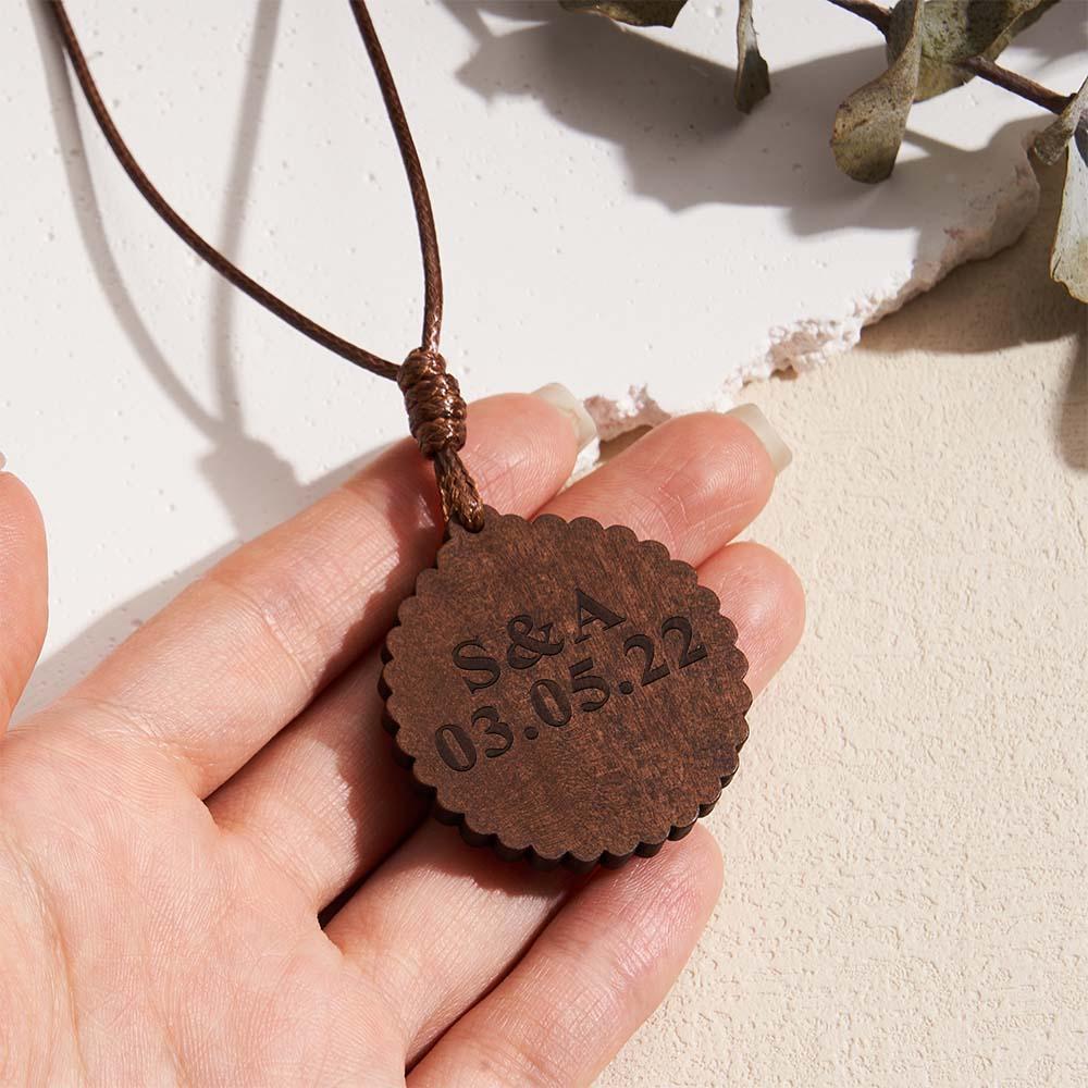 Personalized Photo Necklace Valentine's Gifts for Him Wood Pendant Engraved Custom Name Round Pendant - soufeelmy