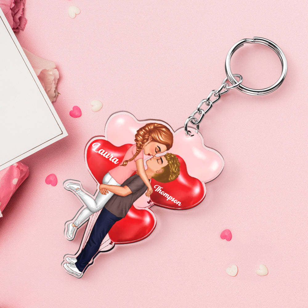 Personalized Acrylic Keychain Couple Hugging Valentine's Gifts - soufeelmy