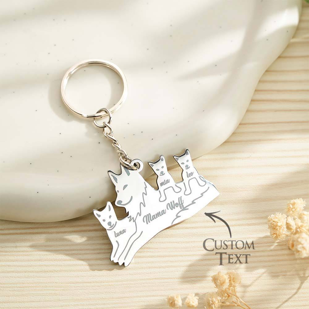 Personalized Wolf Keychain with Engraved Family Names Gift for Family - soufeelmy