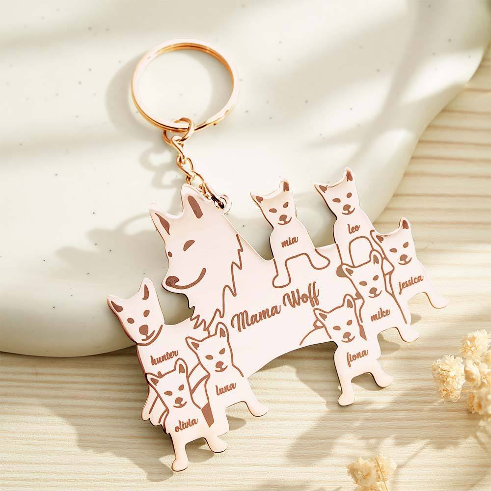 Personalized Wolf Keychain with Engraved Family Names Gift for Family - soufeelmy