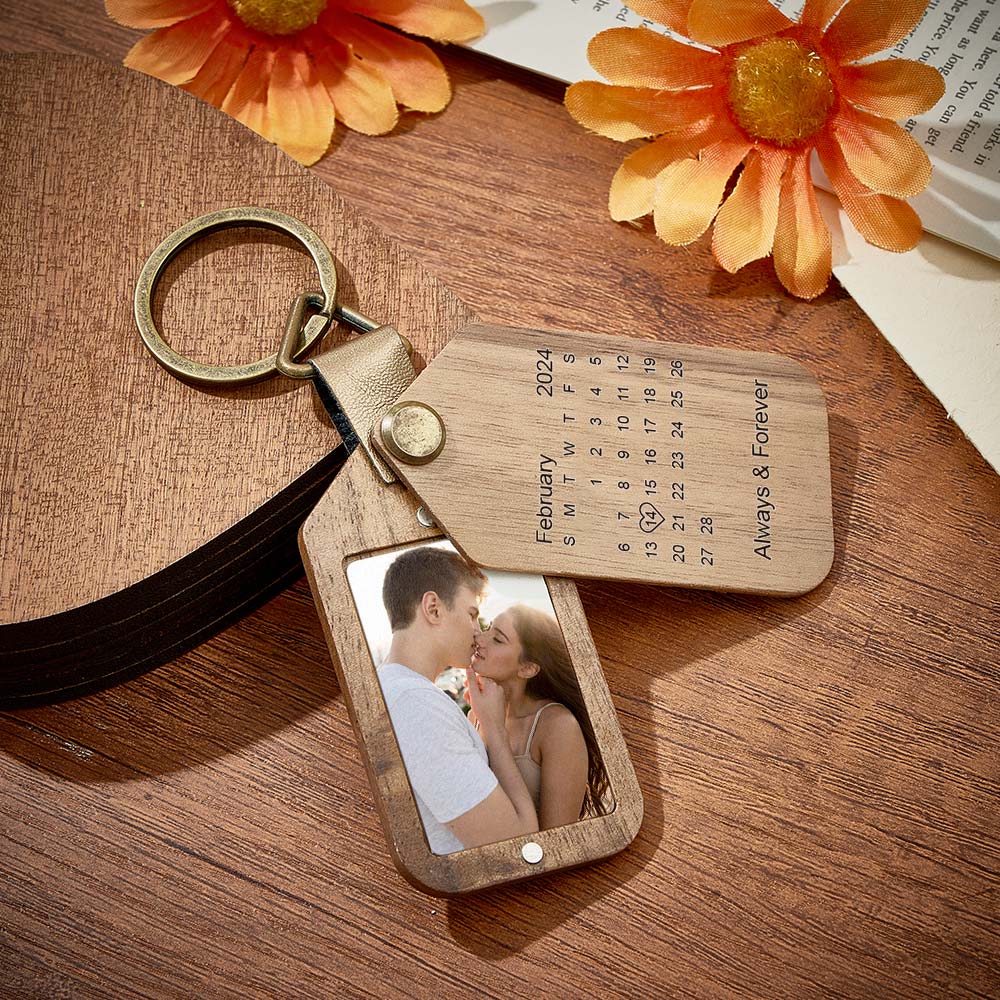 Personalized Calendar Photo Keychain Magnetic Engraved Keychain Valentine's Day Gifts for Him - soufeelmy
