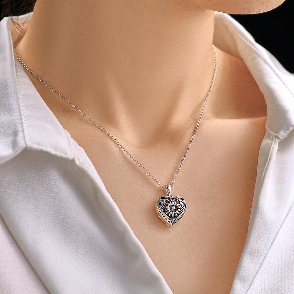 Personalized Photo Heart-Shaped Locket Necklace Retro Flower Pendant Jewelry For Her - soufeelmy