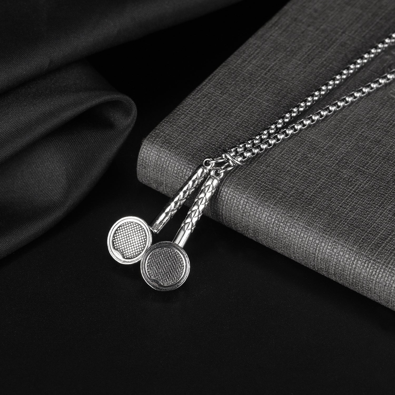 Fashion Trend Men's Necklace Creative Headphones Hip Hop Gifts - soufeelmy