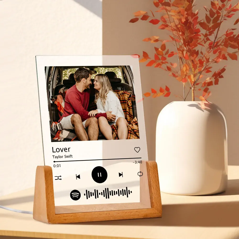 Scannable Spotify Code Plaque Keychain Music and Photo Acrylic, Song Keychain 2.1in*3.4in (5.4*8.6cm)