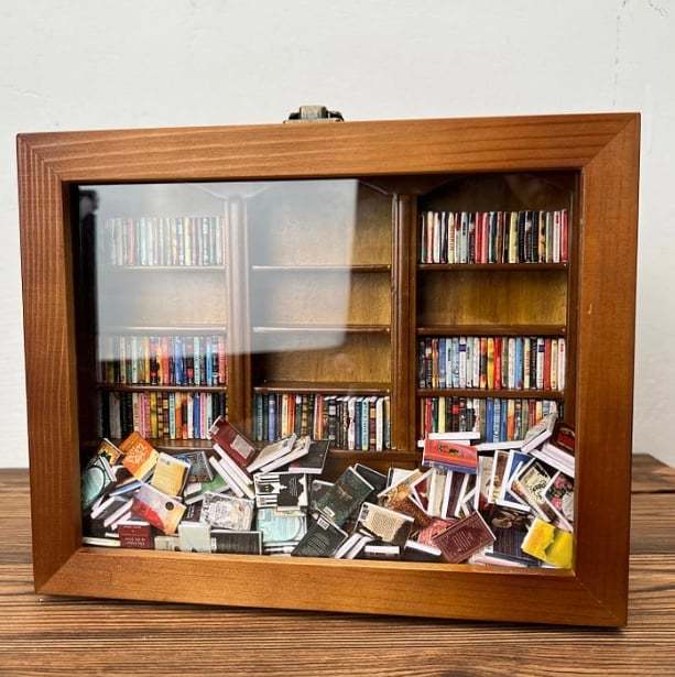 Anxiety Bookshelf Shake Away Your Anxiety Stress Relief Toys Room Decoration Anxiety Gifts - soufeelmy