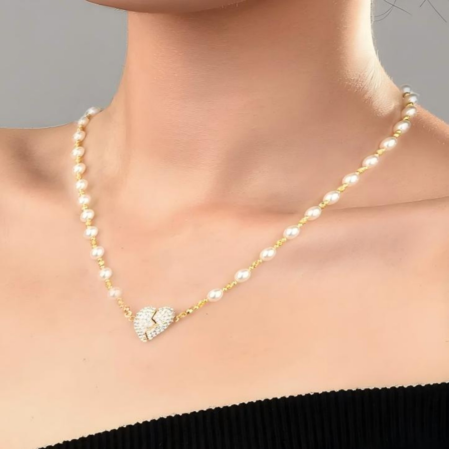 Magnetic Heart-Shaped Pendant Pearl Necklace Gift for Mom - soufeelmy