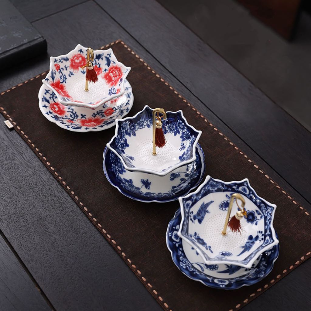 Blue & White Porcelain Umbrella Tea Strainer Ceramic Tea Filter Elegant Tea Table Decor Ornaments Gift for Tea Lovers - soufeelau
