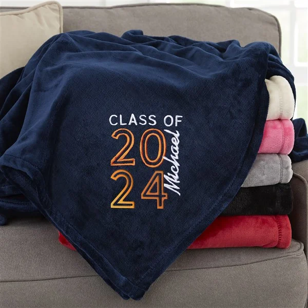 Graduating Class Of Embroidered Fleece Blanket Best Graduation Gifts for Kids - soufeelau