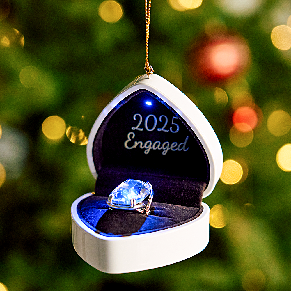 Custom Christmas Proposal Ring Box Ornament,Personalized Fabric Engagement Ornament with Oversized Ring,Cute Giant Engagement Ring Holiday Decor - soufeelau