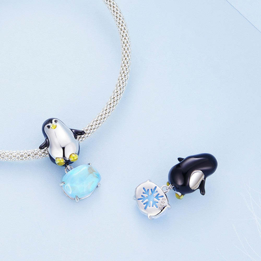penguin enamel charm 925 sterling silver dy1364