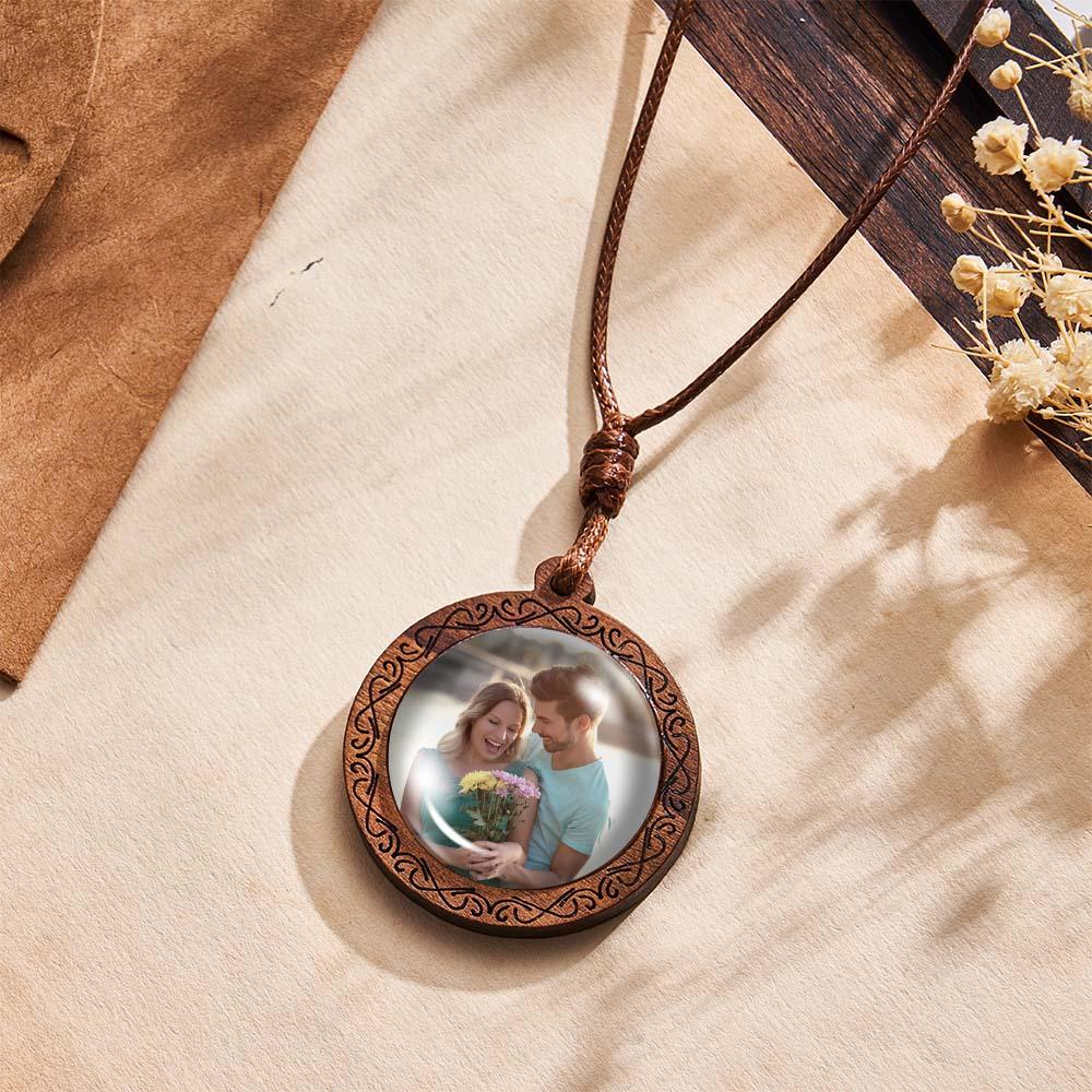 Custom Photo Necklace Wood Pendant Engraved and Personalized Circle Pendant Valentine's Gifts for Him - soufeelau