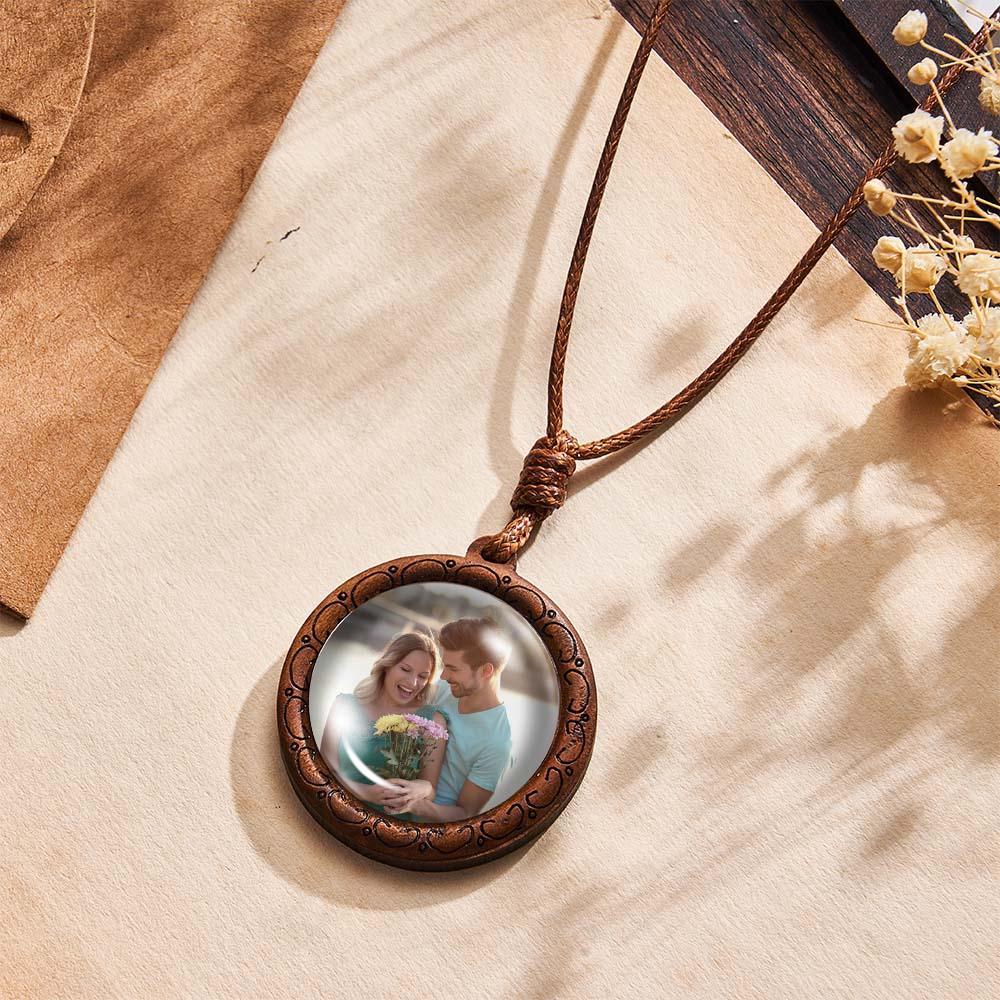 Custom Photo Necklace Wood Pendant Engraved and Personalized Circle Pendant Valentine's Gifts for Him - soufeelau