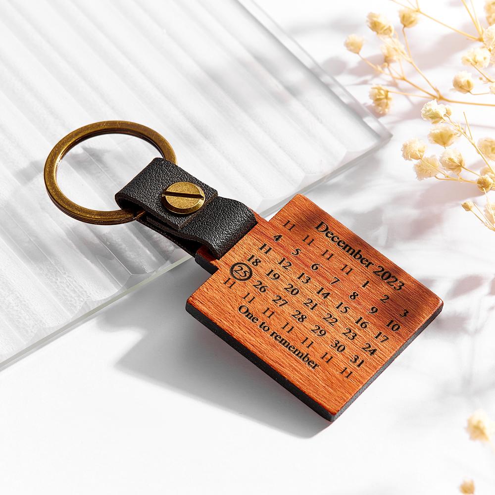 Custom Engraved Calendar Wooden Keychain Personalized Memorial Date Anniversary Gifts - soufeelau