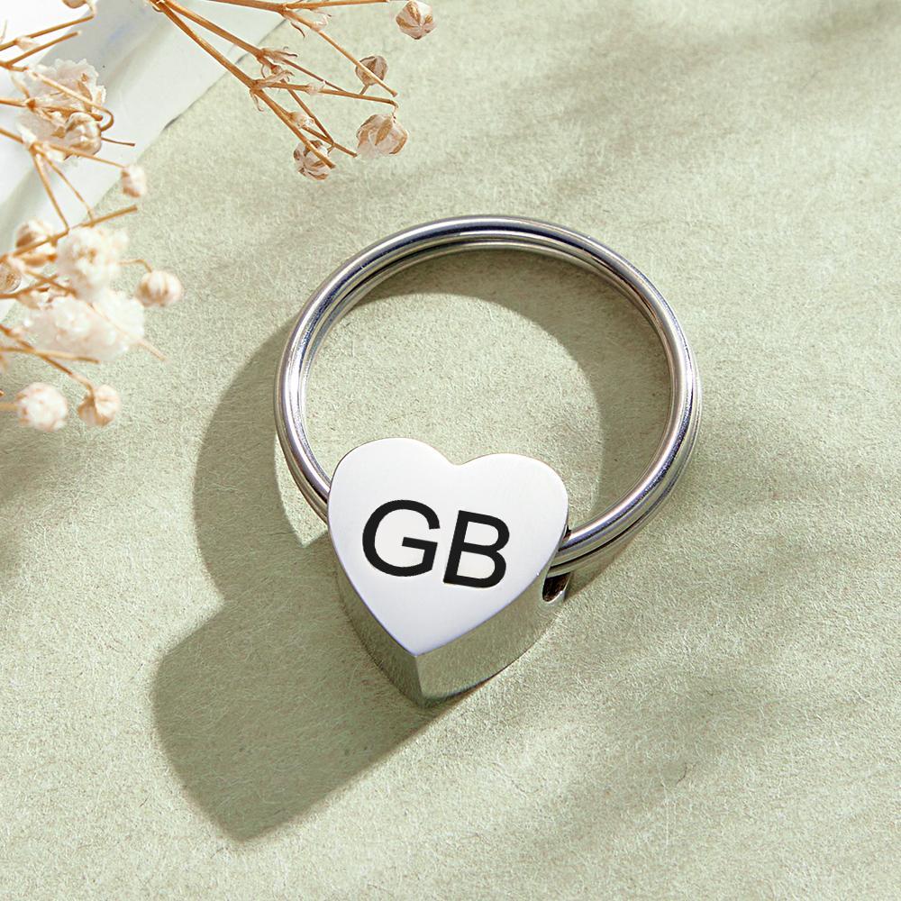 Small Heart Charm Couples Initials Keychain Couples Key Ring Heart Tag Personalized Girlfriend Boyfriend Husband Wife Best Friend - soufeelau