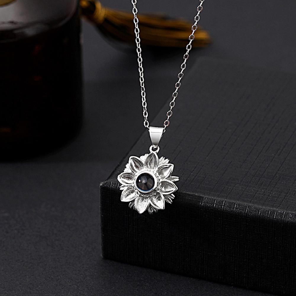 Personalized Picture Projection Necklace with Special Shaped Gift for Favourite Person - soufeelau