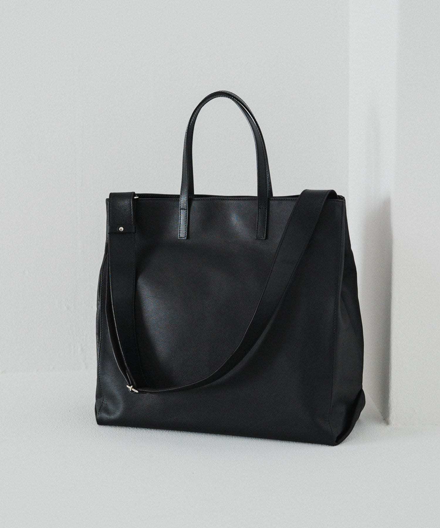 Russet Leather Big Tote