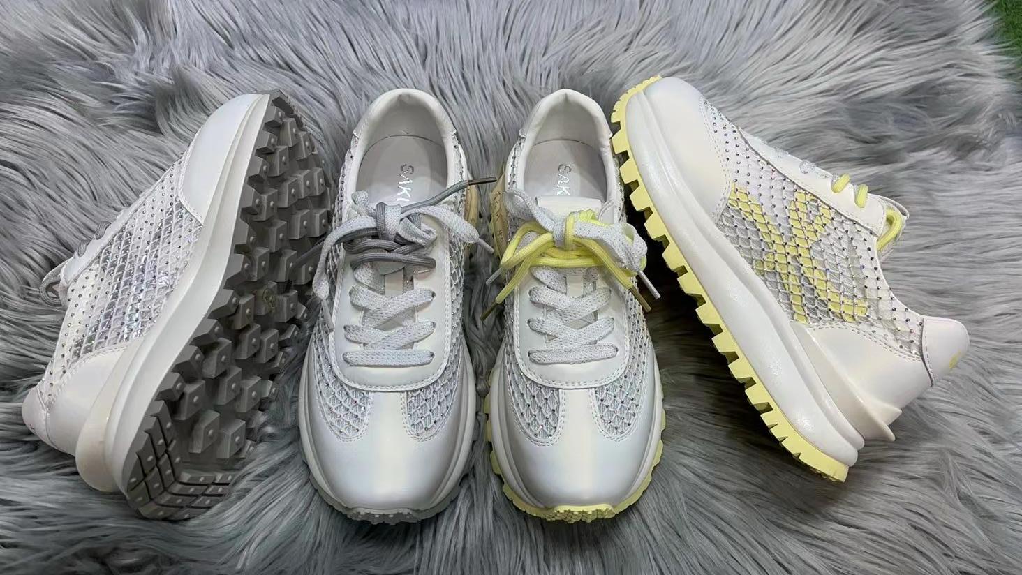 *1 - 2 MTHS* PO Sakura Shoe (APR - )