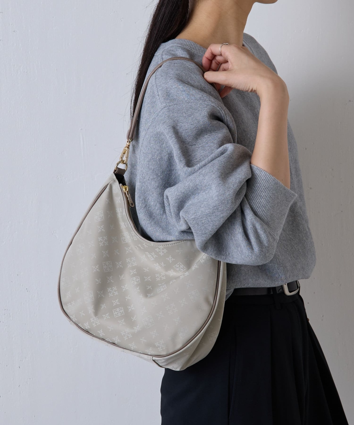Russet 2way shoulder bag Black/Navy