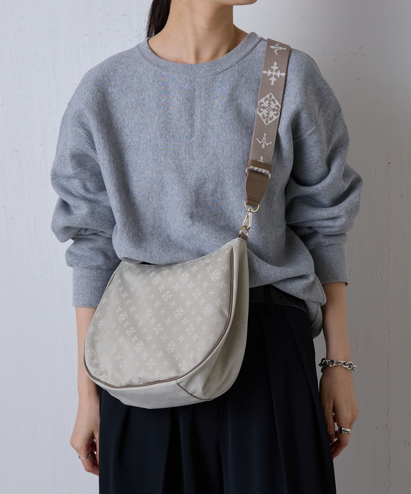 Russet Arrange Shoulder Belt (Monogram)