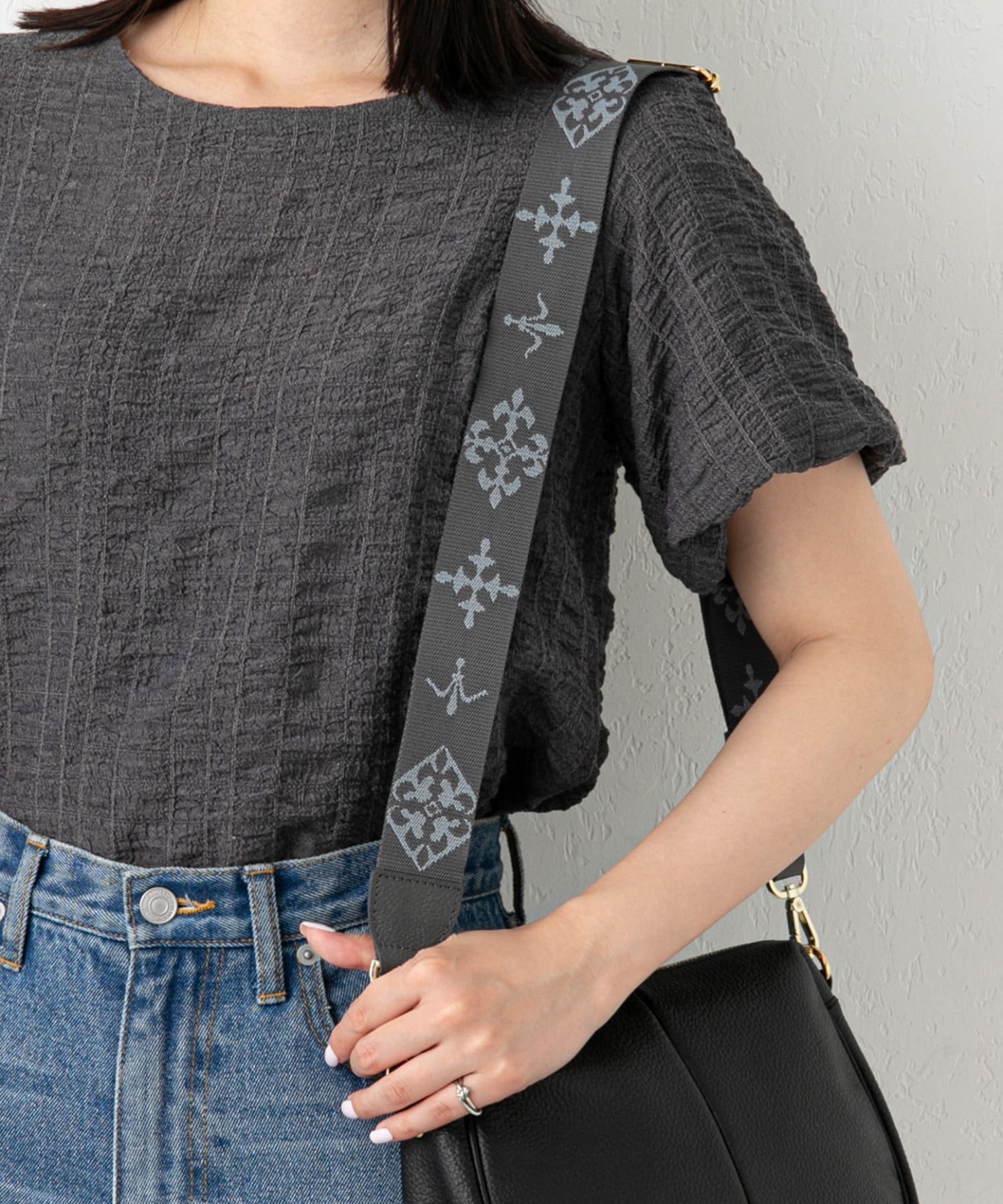 Russet Arrange Shoulder Belt (Monogram)