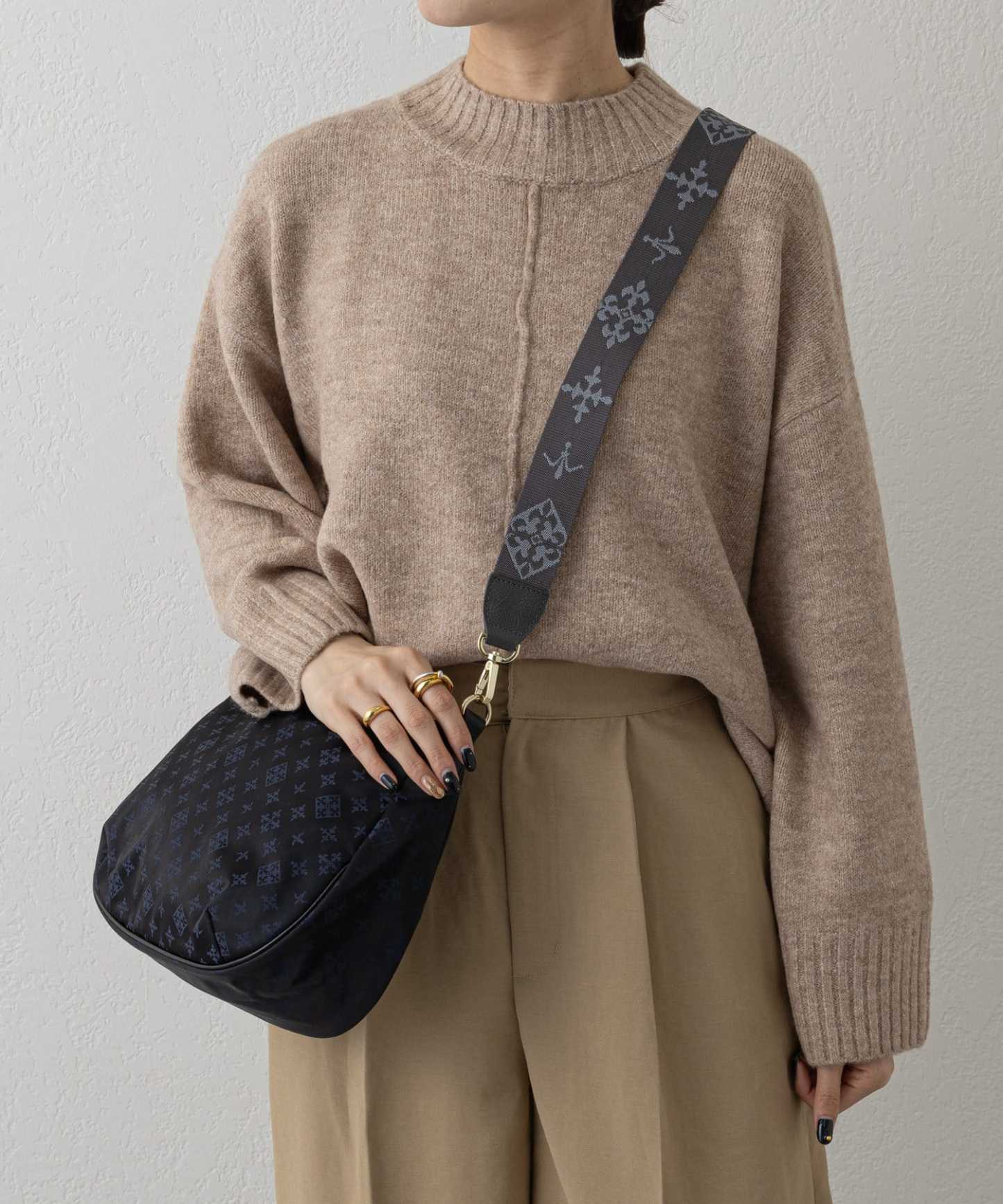 Russet Arrange Shoulder Belt (Monogram)