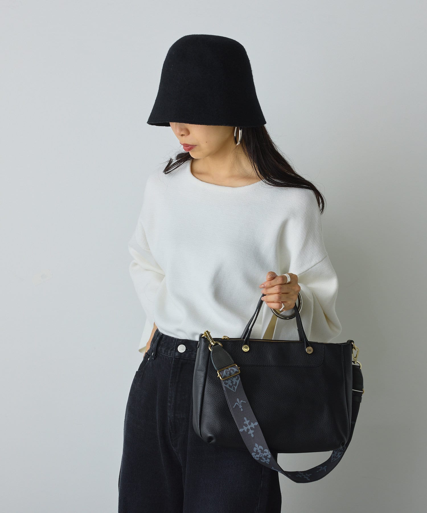Russet Arrange Shoulder Belt (Monogram)