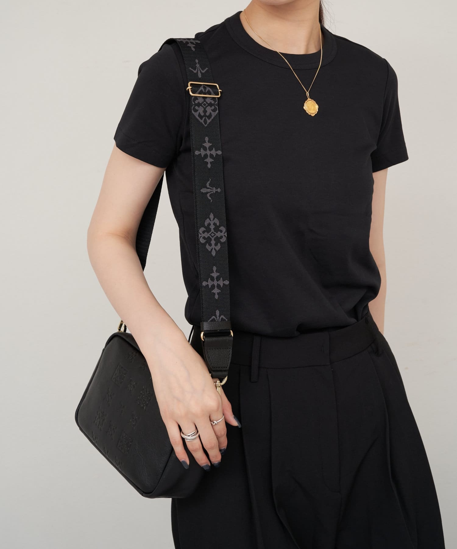 Russet Arrange Shoulder Belt (Monogram)