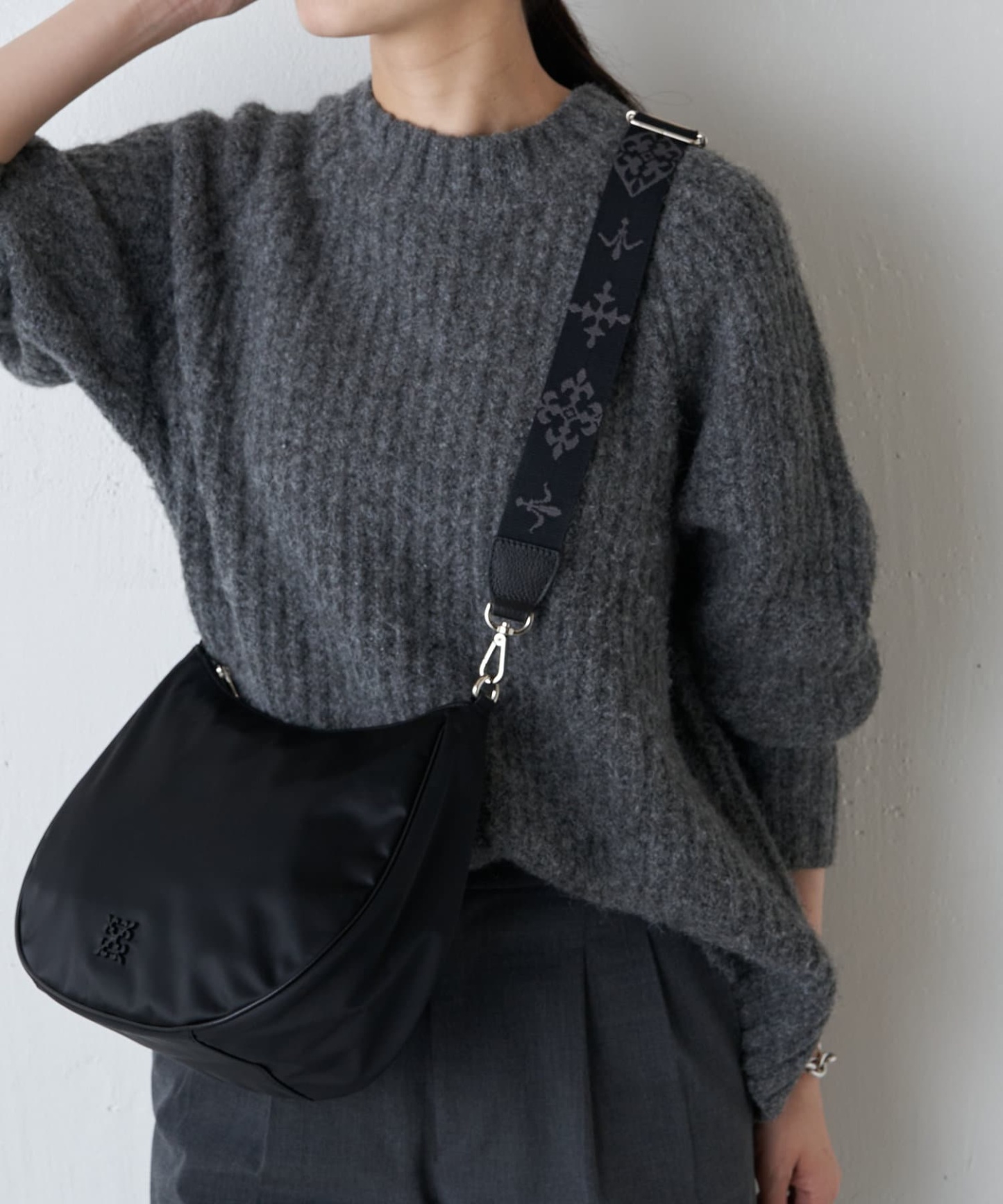Russet Arrange Shoulder Belt (Monogram)