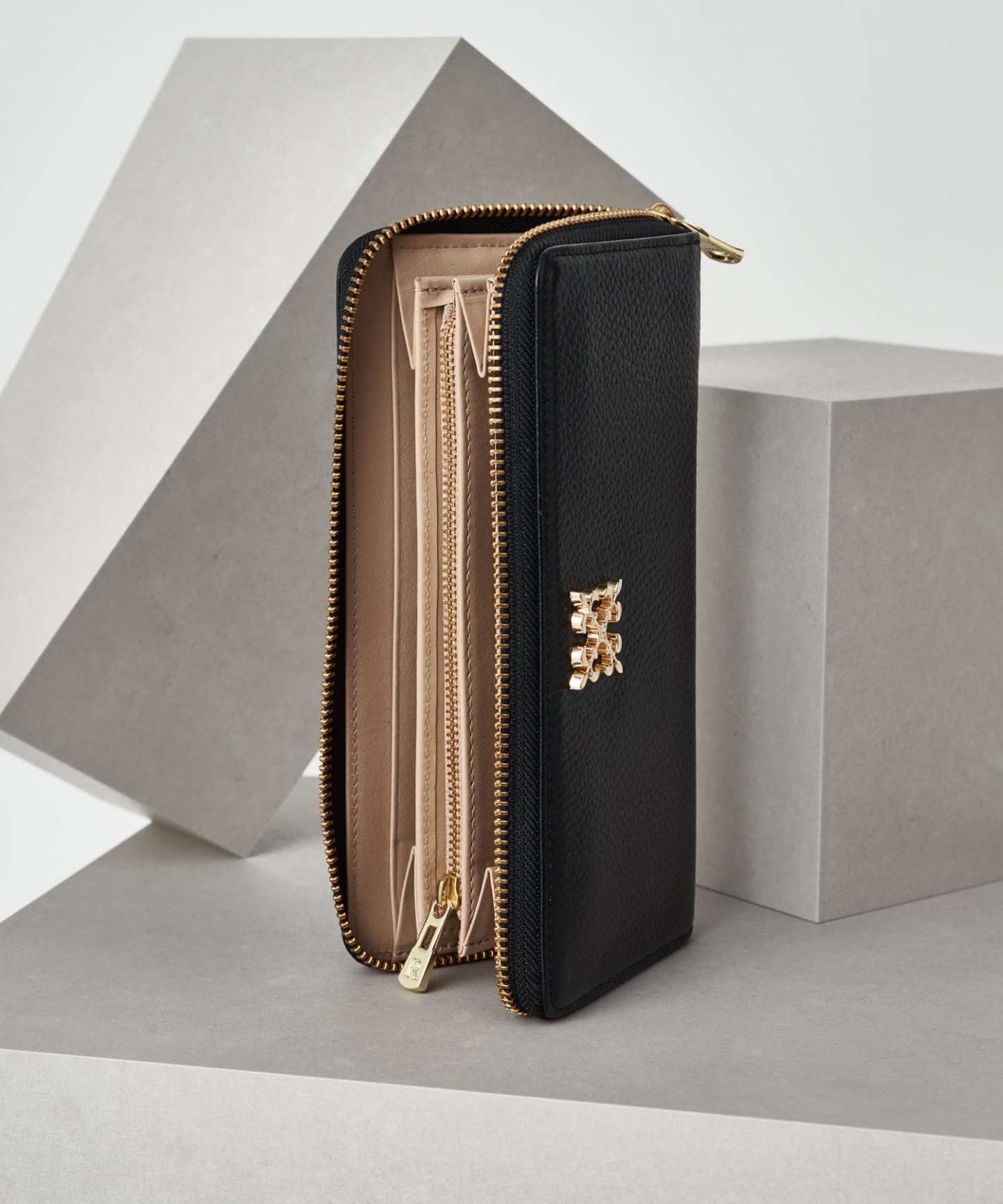 Russet Monogram Plate Round Zip Wallet