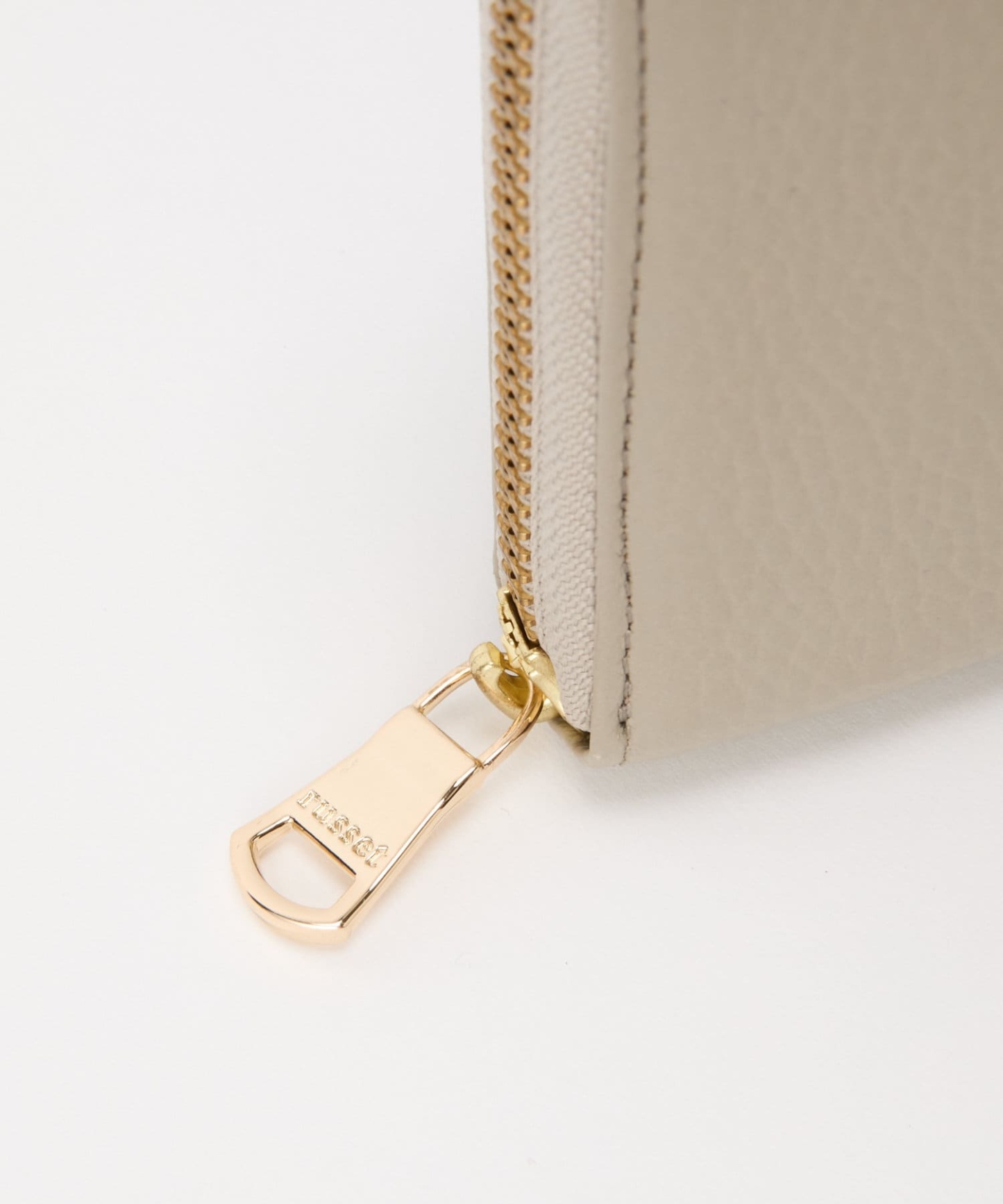 Russet Monogram Plate Round Zip Wallet