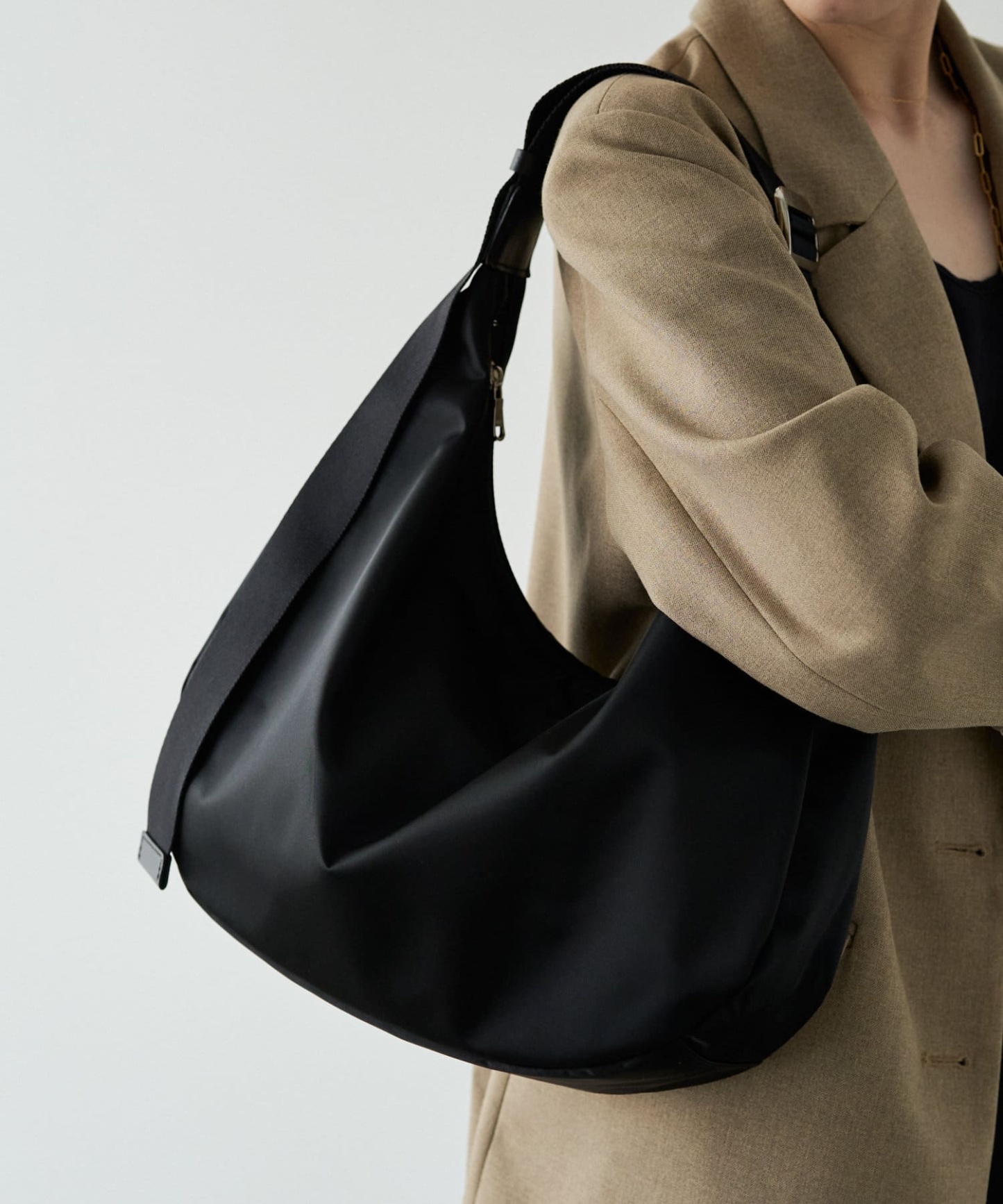 Russet Round Big Shoulder Bag