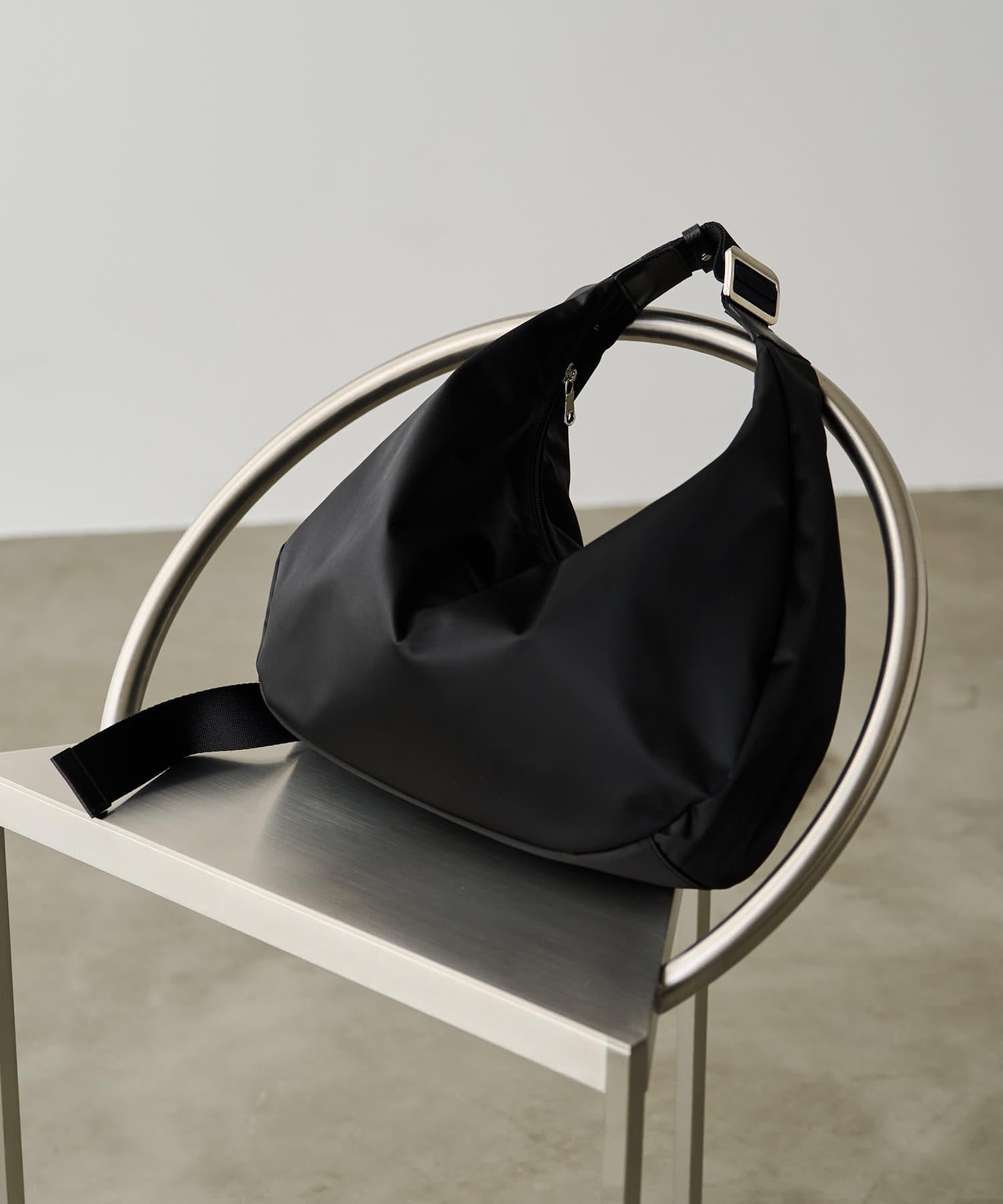 Russet Round Big Shoulder Bag